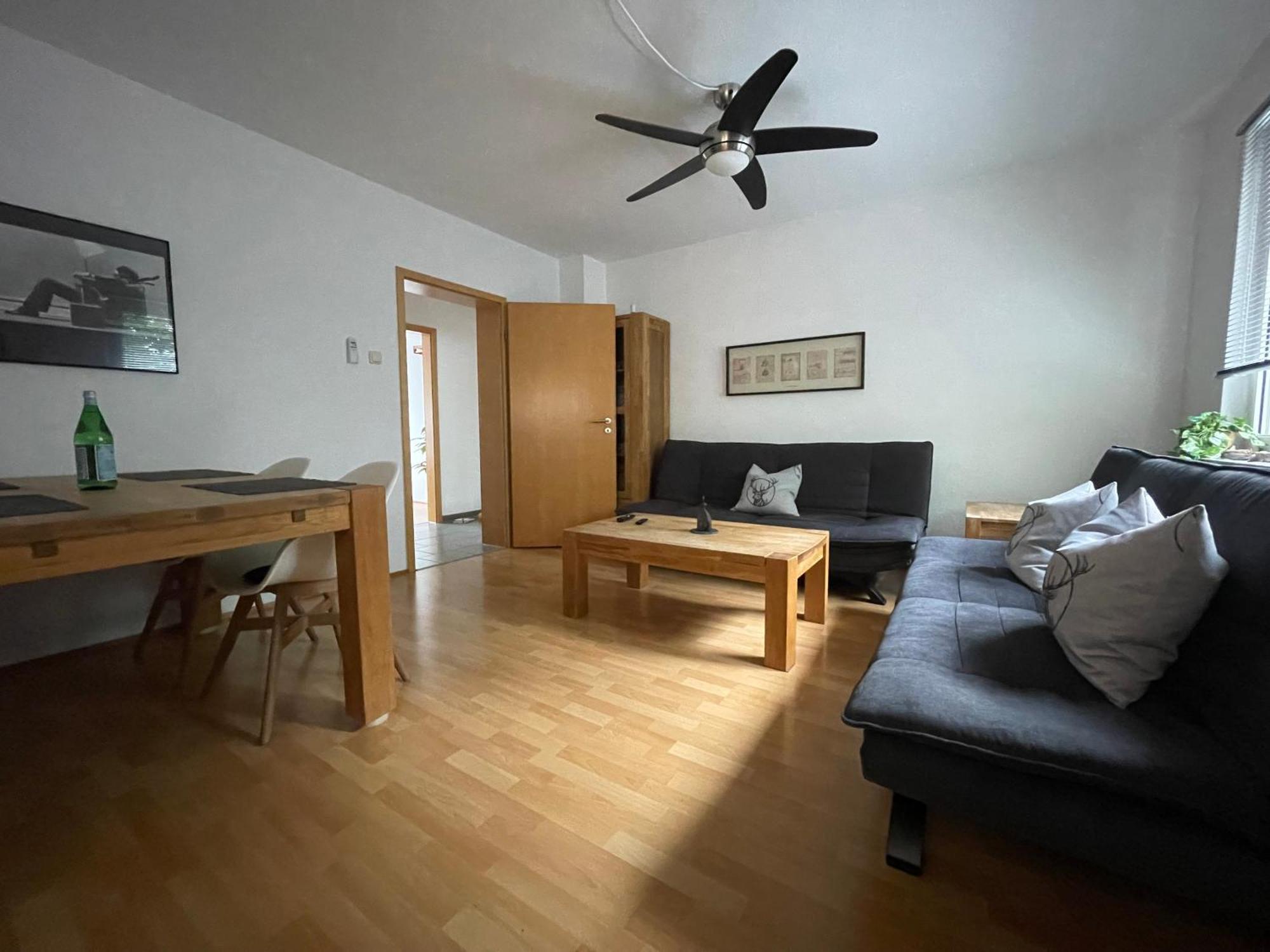 Casa Lobo Apartment Бохум Екстериор снимка
